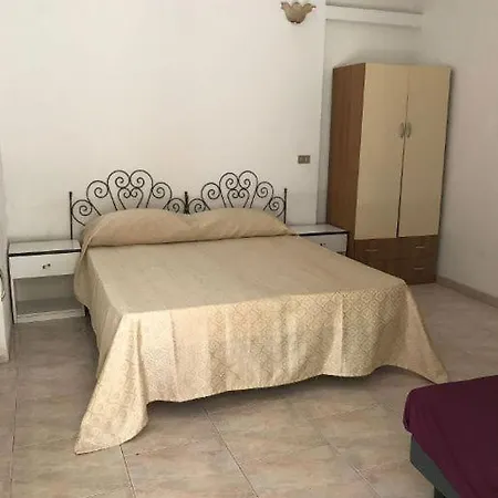Villini Totoenita N 2 Loc Capo Bianco Di Capo Rizzuto 公寓 Ovile la Marinella